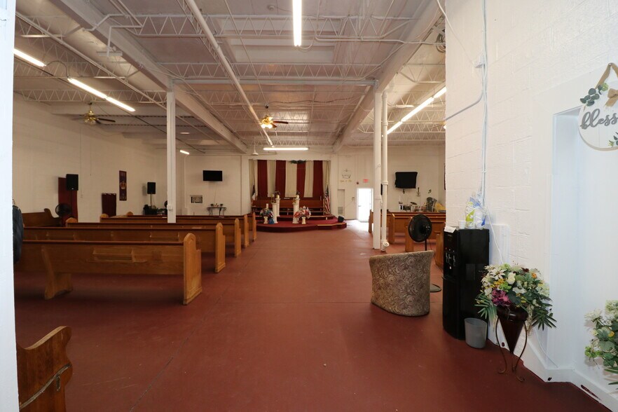 469 Lyell Ave, Rochester, NY à vendre - Photo de l’immeuble – Image 3 sur 16
