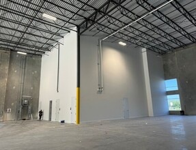 701 North Red Bud Lane, Round Rock, TX à louer Photo intérieure– Image 2 sur 5