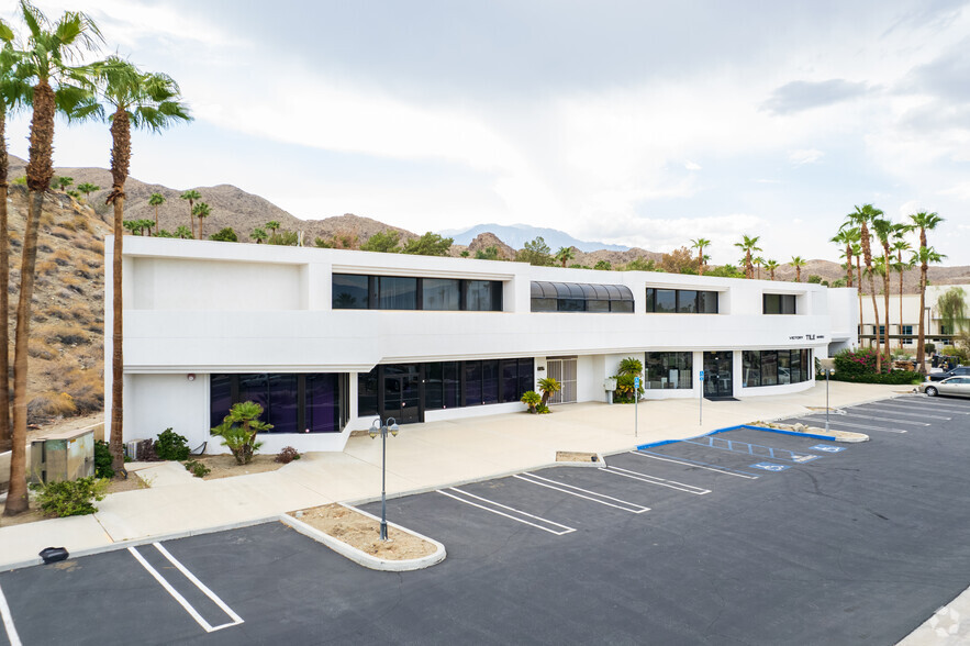 70025 Hwy 111, Rancho Mirage, CA à louer - Photo principale – Image 1 sur 4