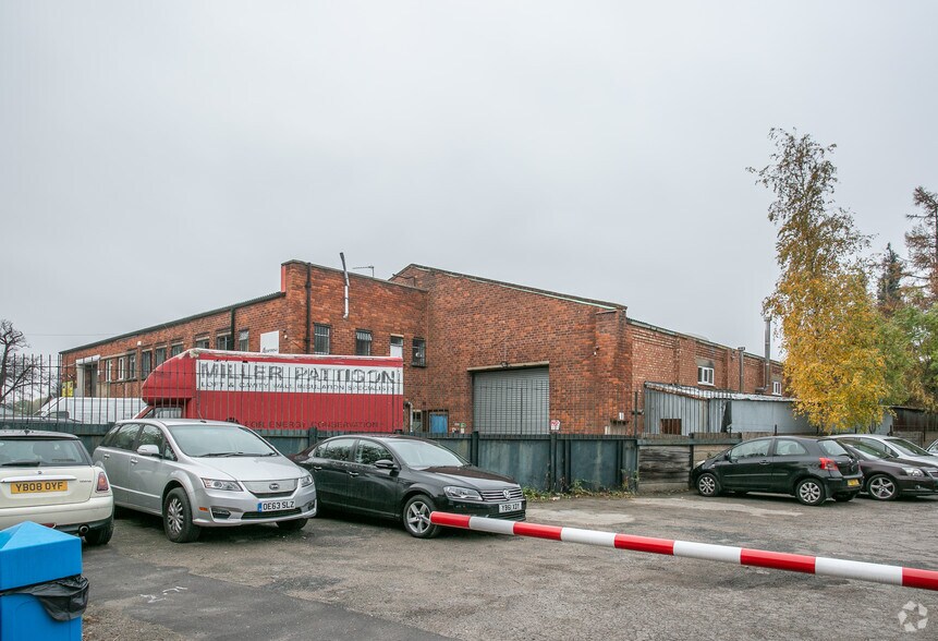 Fordrough, Birmingham à louer - Photo de l’immeuble – Image 2 sur 2