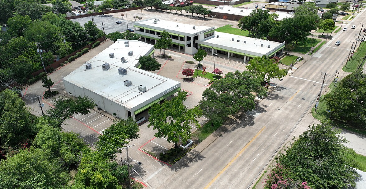 Ogle Properties L.P. portefeuille de 3 biens à vendre sur LoopNet.fr Photo principale– Image 1 sur 8