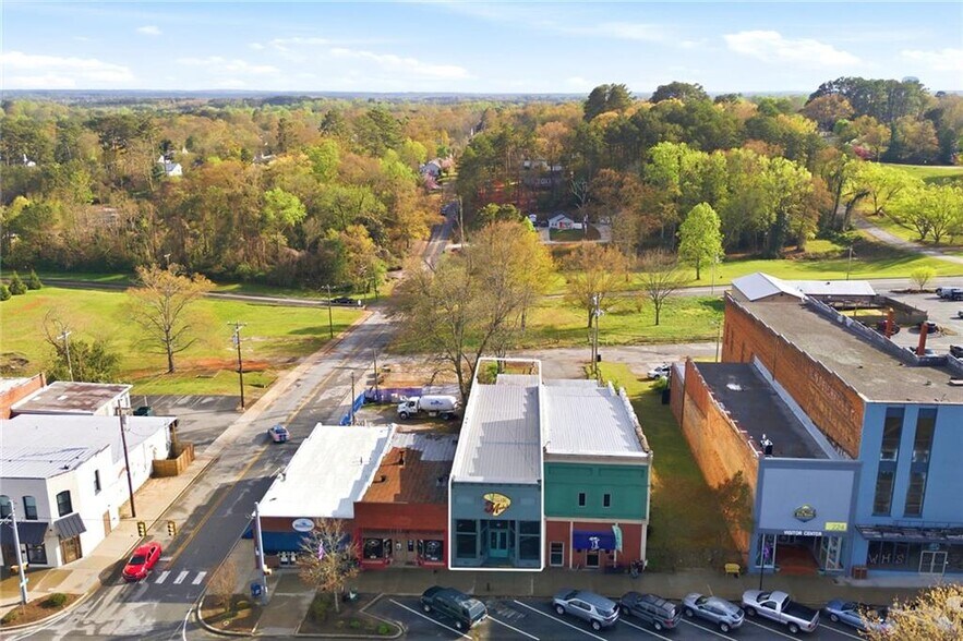 230 E Main St, Walhalla, SC à vendre - Photo de l’immeuble – Image 3 sur 23