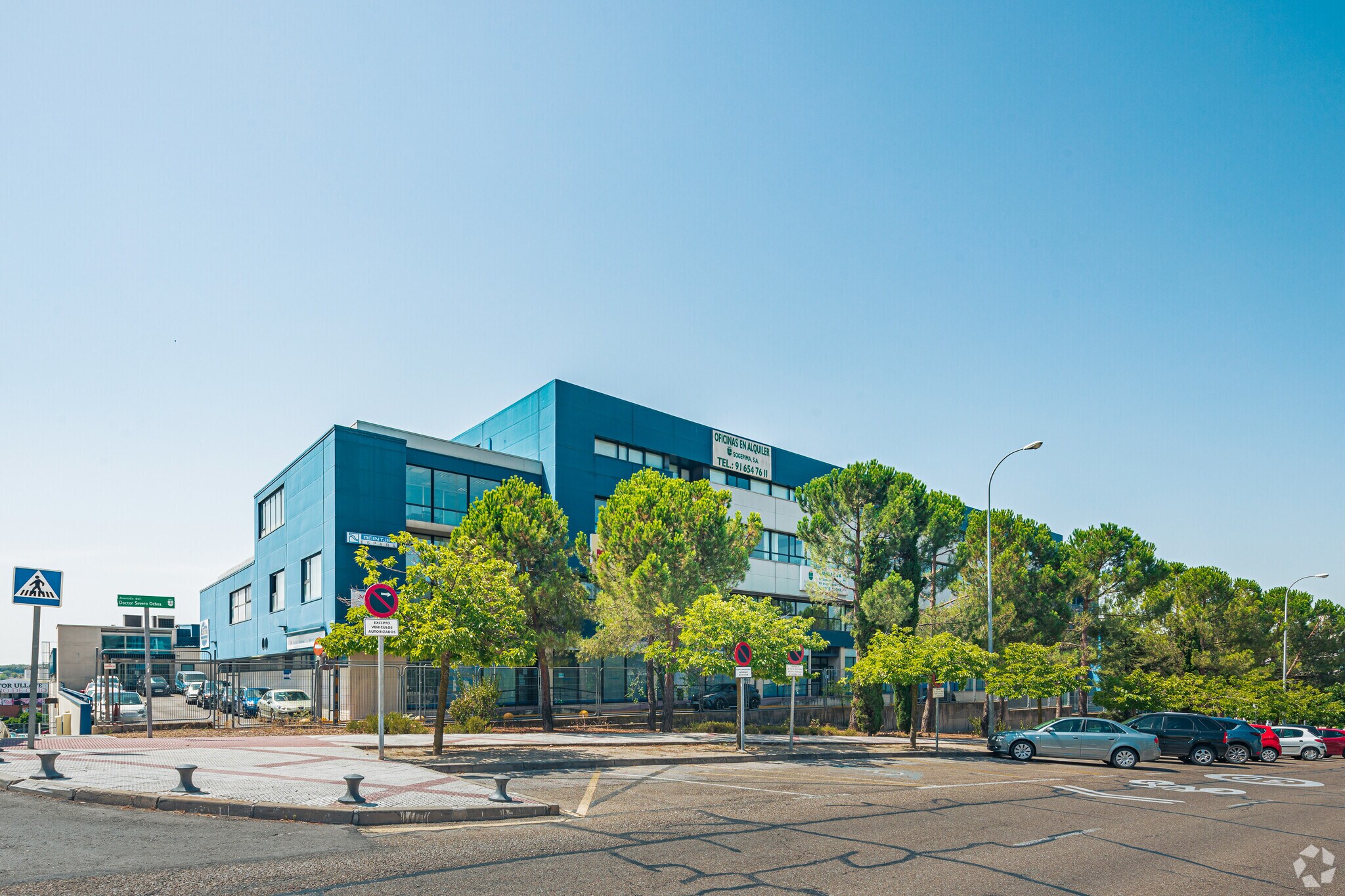 Bureau dans Alcobendas, Madrid à vendre Photo principale– Image 1 sur 3