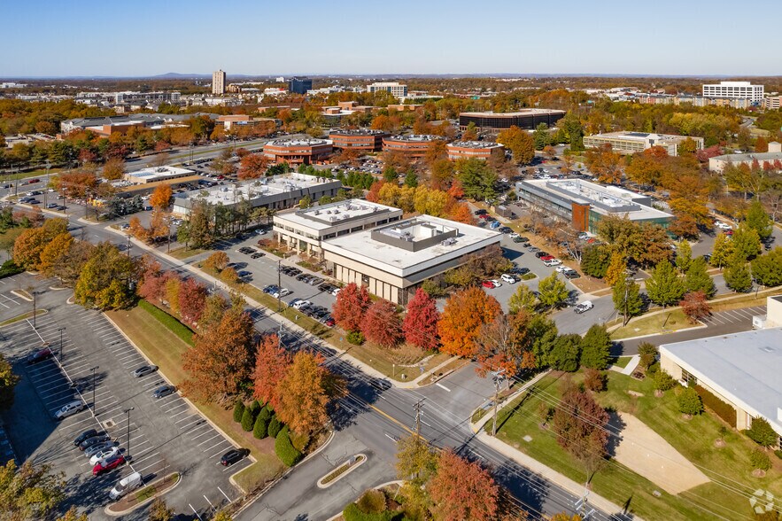 2401 Research Blvd, Rockville, MD à louer - Aérien – Image 1 sur 4
