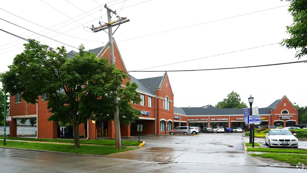4141-4255 W Peterson Ave, Chicago, IL à louer - Photo de l’immeuble – Image 3 sur 6