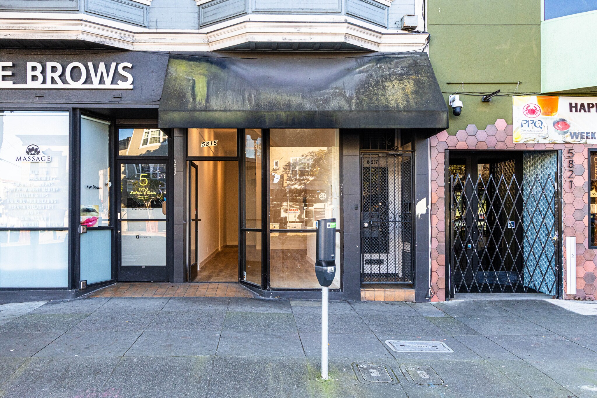 5813-5815 Geary Blvd, San Francisco, CA à louer Photo principale– Image 1 sur 4