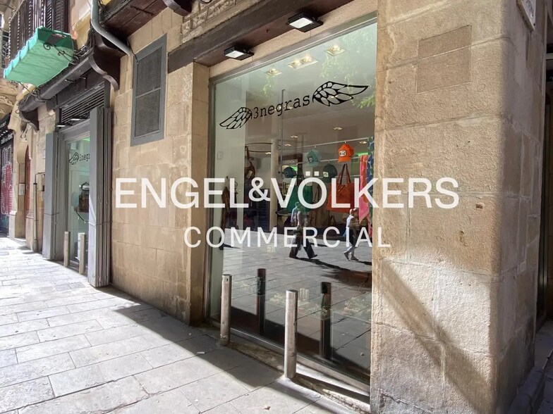 Local commercial dans Barcelone, Barcelona à louer - Photo de l’immeuble – Image 2 sur 2