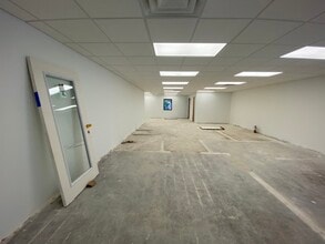 4244 University Blvd S, Jacksonville, FL à louer Photo de l’immeuble– Image 1 sur 11