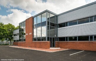 Plus de détails pour 348 Edinburgh Ave, Slough - Industriel/Logistique à louer