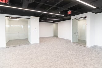1834 Walden Office Sq, Schaumburg, IL à louer Photo intérieure– Image 1 sur 7