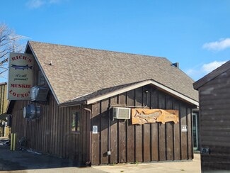 Plus de détails pour 702 E Lake St, Ventura, IA - Local commercial à vendre