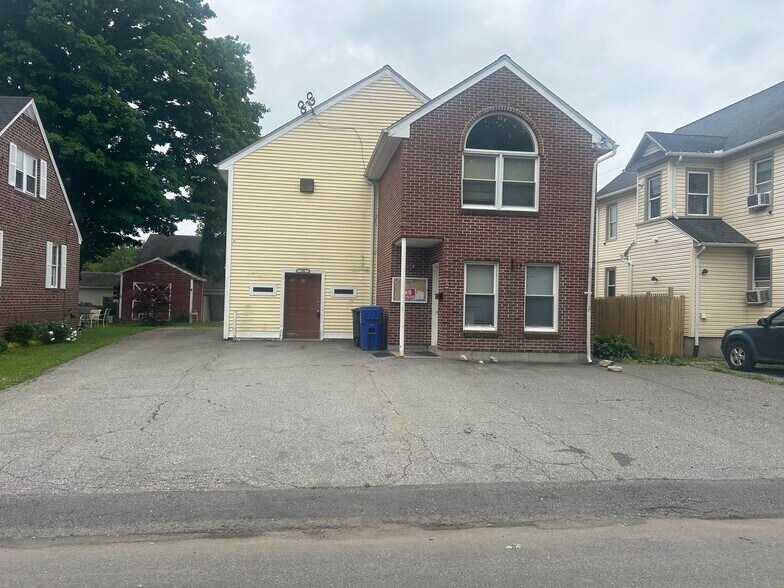 50 King St, Torrington, CT à vendre - Photo de l’immeuble – Image 2 sur 21