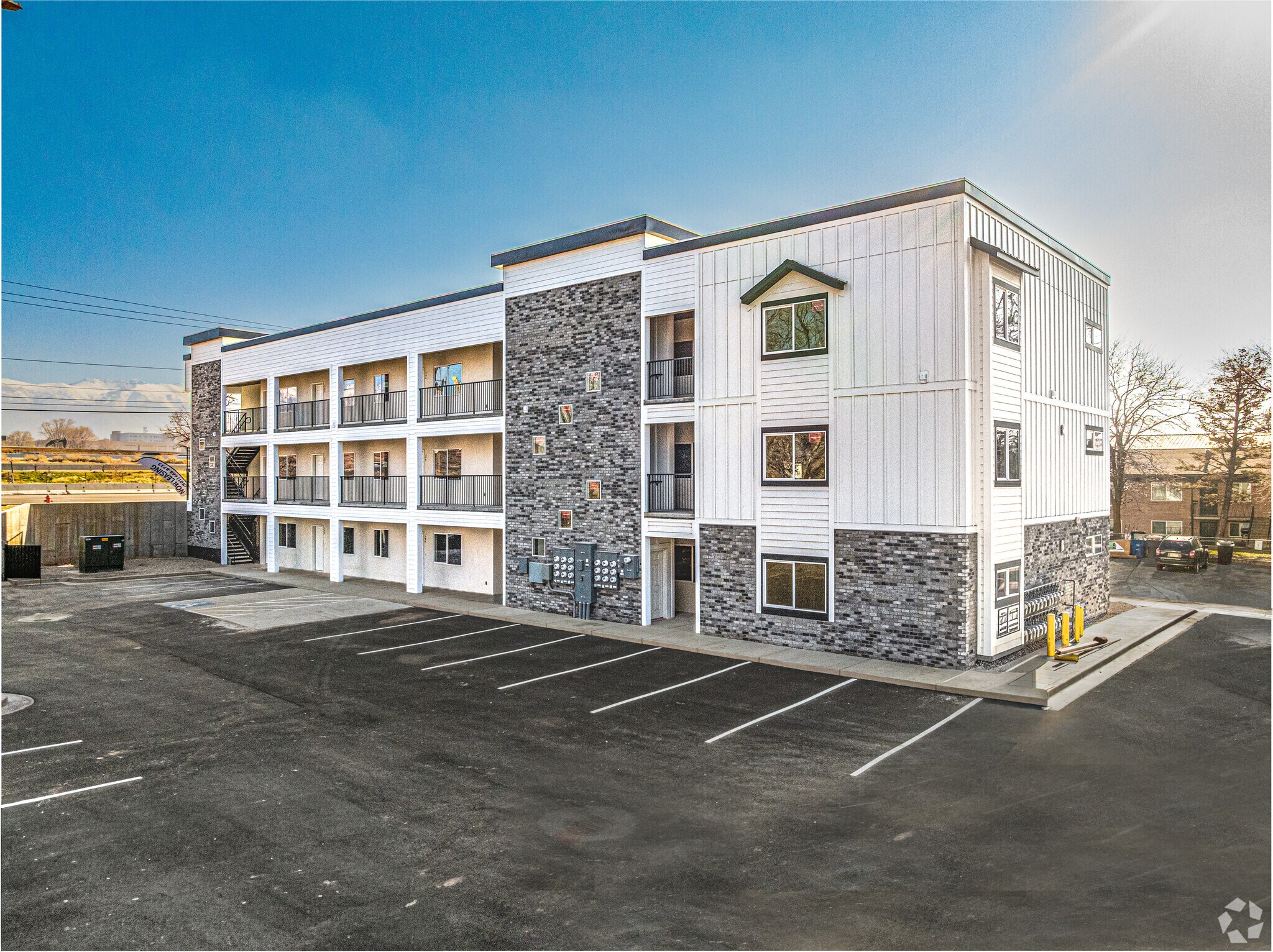 36 W 1600 N, Sunset, UT à vendre Photo principale– Image 1 sur 48