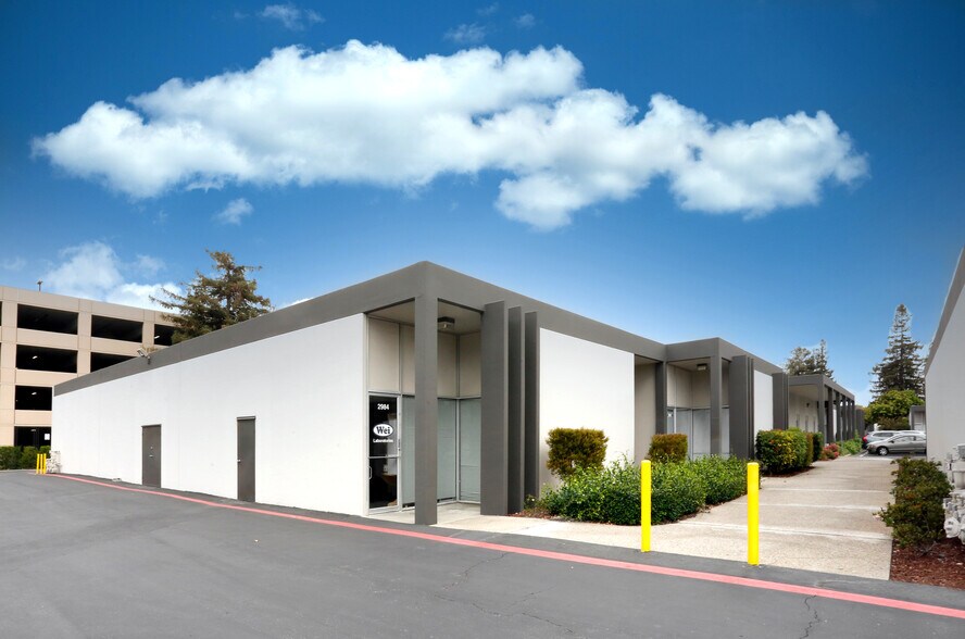 2984-3018 Scott Blvd, Santa Clara, CA à louer - Photo de l’immeuble – Image 2 sur 14
