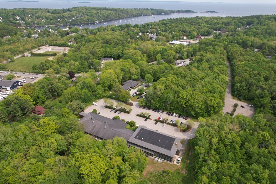 245 Commercial St, Rockport, ME à vendre - Photo de l’immeuble – Image 3 sur 12
