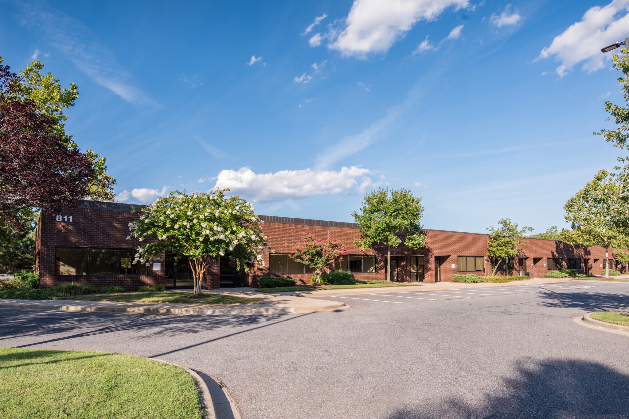 910 Cromwell Park Dr, Glen Burnie, MD à louer Photo de l’immeuble– Image 1 sur 2