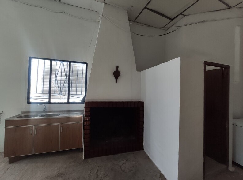 Immeuble residentiel dans Quintanar de la Orden, Toledo à vendre - Photo intérieure – Image 3 sur 5