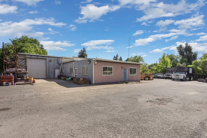 1772 37th St, Sacramento, CA à vendre - Photo de l’immeuble – Image 3 sur 9