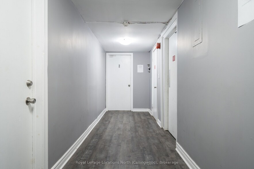593 Hurontario St, Collingwood, ON à vendre - Photo intérieure – Image 2 sur 2