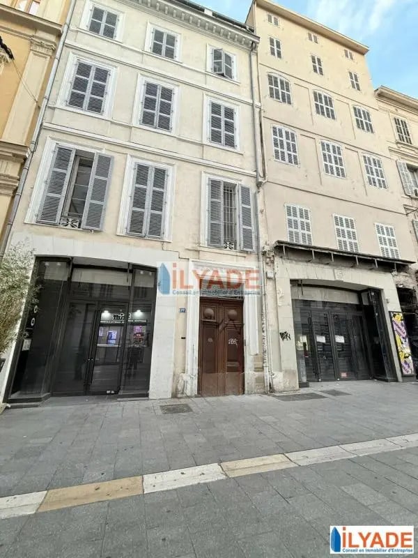 77 79 Rue Saint Ferreol, Marseille à louer Photo de l’immeuble– Image 1 sur 6