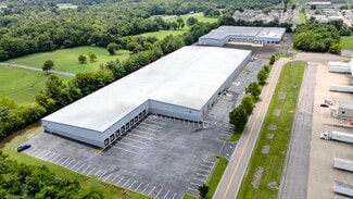 Plus de détails pour 802 Swan Dr, Smyrna, TN - Industriel/Logistique à louer