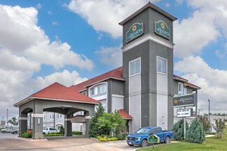 Plus de détails pour 23 N 67th East Ave, Tulsa, OK - Hôtellerie à vendre