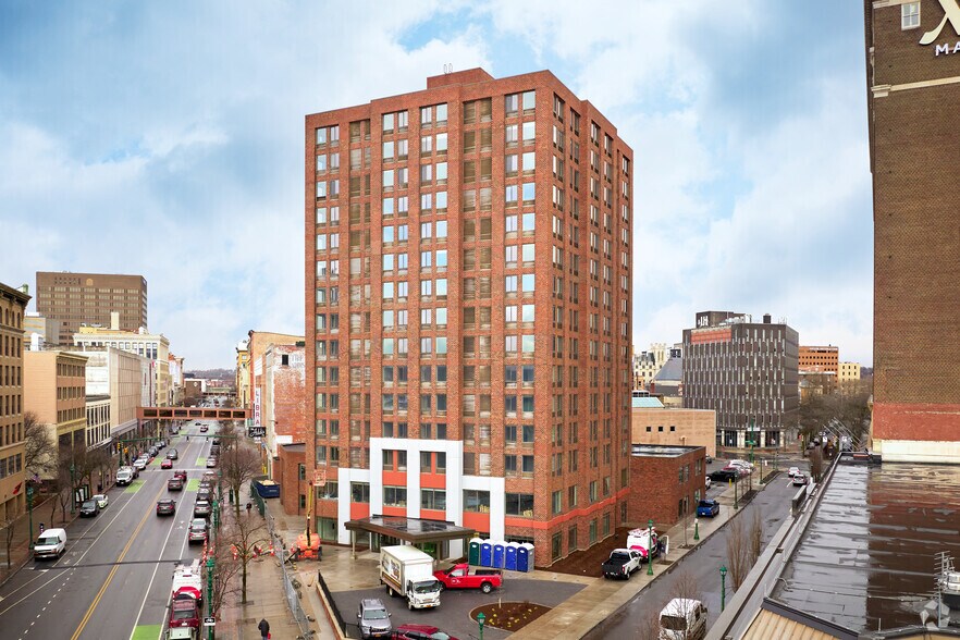 111 E Onondaga St, Syracuse, NY à louer - Aérien – Image 1 sur 4