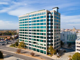 Plus de détails pour 2000 S Colorado Blvd, Denver, CO - Local commercial à louer
