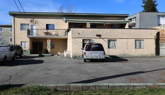 Plus de détails pour 727 Fourth Ave, New Westminster, BC - Logement à vendre