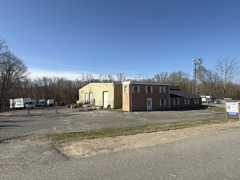9295 W & W Industrial Rd, La Plata, MD à louer - Photo de l’immeuble – Image 1 sur 5