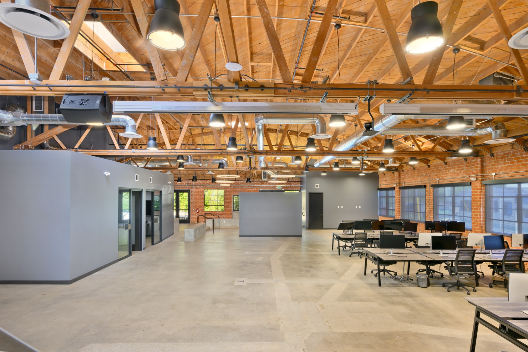 2223-2229 S Carmelina Ave, Los Angeles, CA à louer Photo de l’immeuble– Image 1 sur 13