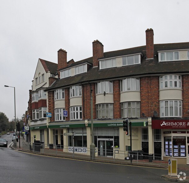 1-3 Finchley Ln, Londres à louer - Photo de l’immeuble – Image 1 sur 3