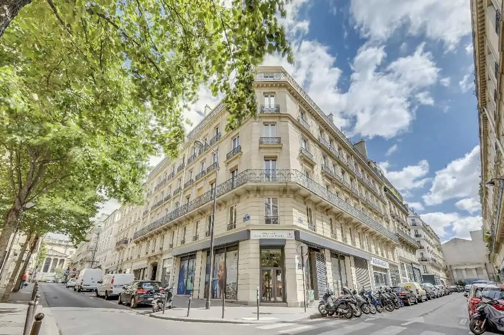 84 Rue D'Hauteville, Paris à louer Photo de l’immeuble– Image 1 sur 8