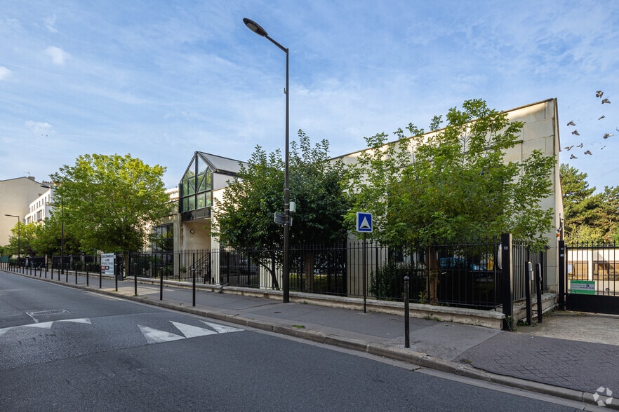 19-21 Rue Saint-Denis, Boulogne-Billancourt à louer - Photo de l’immeuble – Image 1 sur 4