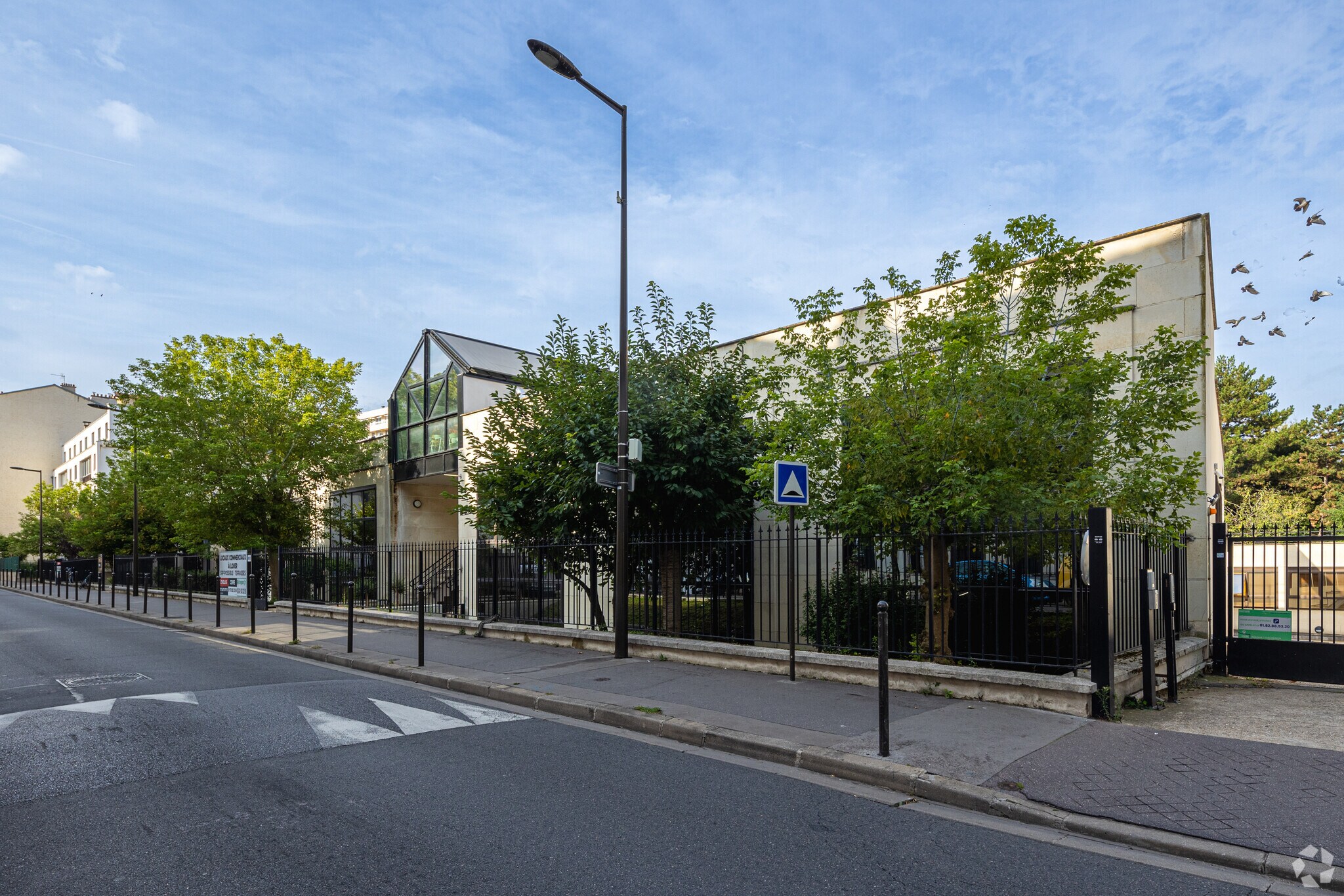 19-21 Rue Saint-Denis, Boulogne-Billancourt à louer Photo de l’immeuble– Image 1 sur 5