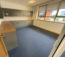 Saxon Ln, Northampton à louer Photo intérieure– Image 1 sur 3