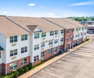 Plus de détails pour 111 E 4th St, Hopkinsville, KY - Logement à vendre