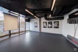 2300 Carling Ave, Ottawa, ON à louer Photo intérieure– Image 2 sur 7