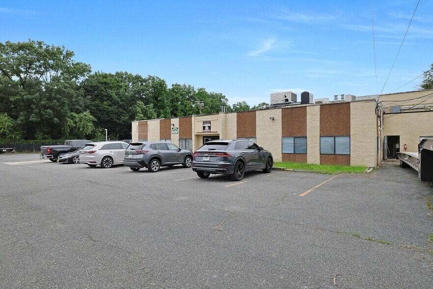1 Lawton St, Yonkers, NY à vendre - Photo de l’immeuble – Image 2 sur 49