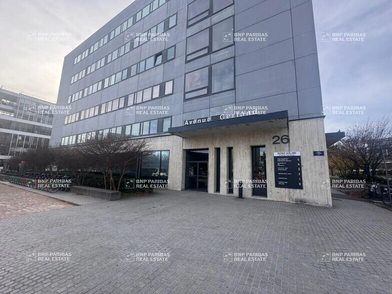 Bureau dans Lyon à vendre - Photo de l’immeuble – Image 3 sur 16