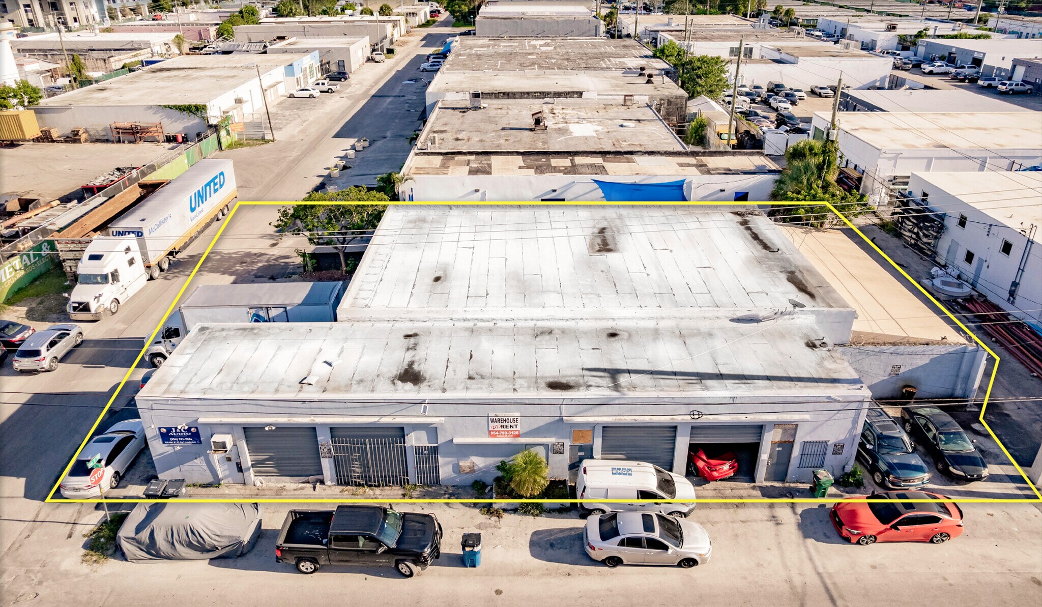 745 NW 7th Ter, Fort Lauderdale, FL à vendre Photo de l’immeuble– Image 1 sur 9