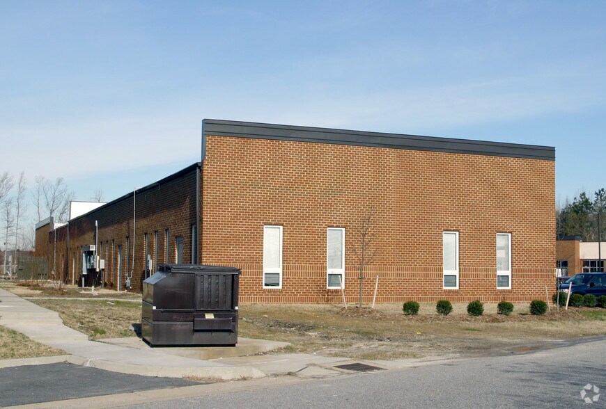 1401 Kempsville Rd, Chesapeake, VA à louer - Photo de l’immeuble – Image 2 sur 2