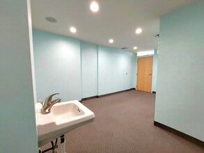 3801 W 50th St, Minneapolis, MN à louer Photo intérieure– Image 2 sur 4