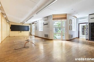14 Rue Saint-Benoît, Paris à louer Photo intérieure– Image 2 sur 4