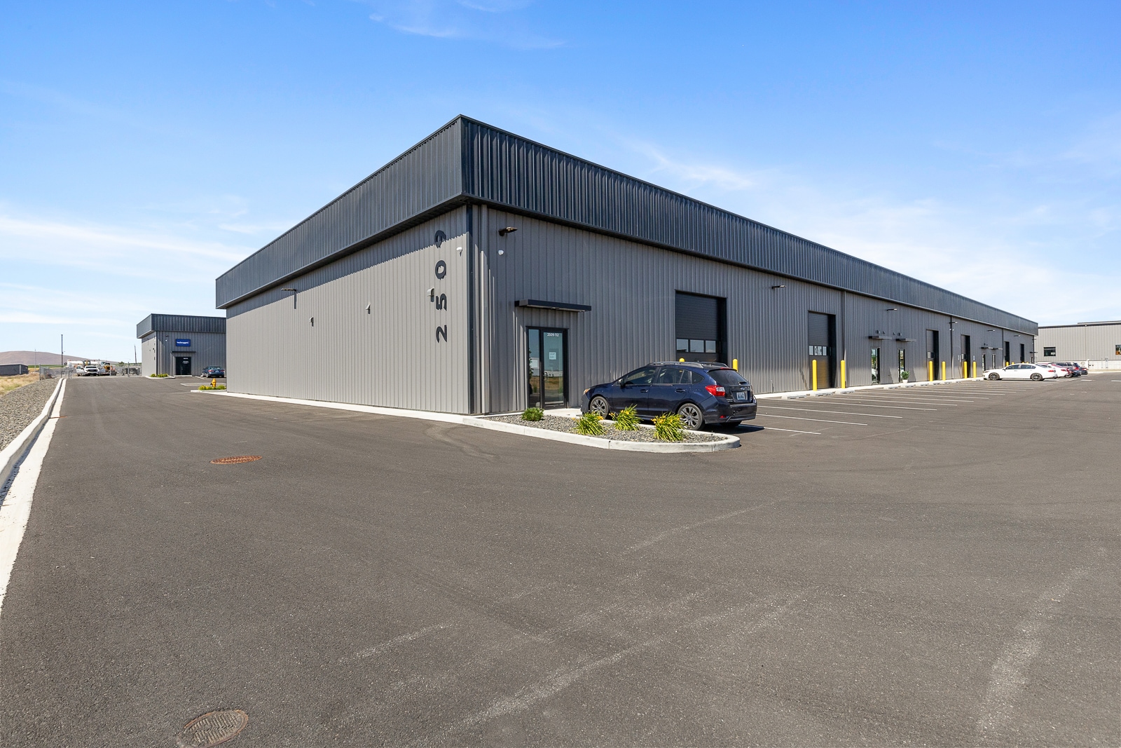 2513 Logan St, Richland, WA à louer Photo de l’immeuble– Image 1 sur 9