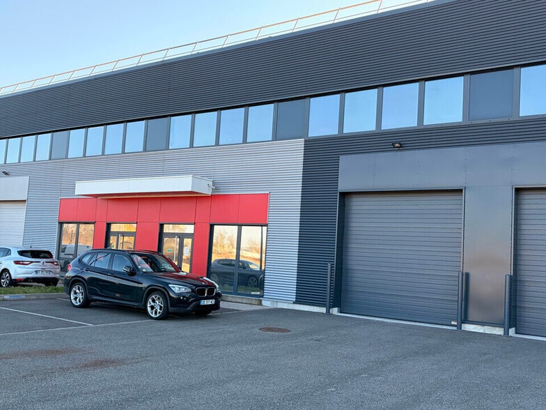 Local d’activités dans Bernolsheim à louer - Photo de l’immeuble – Image 2 sur 12