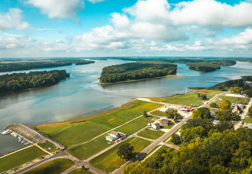 1 Tara Point, Grafton, IL à vendre - Photo de l’immeuble – Image 3 sur 86