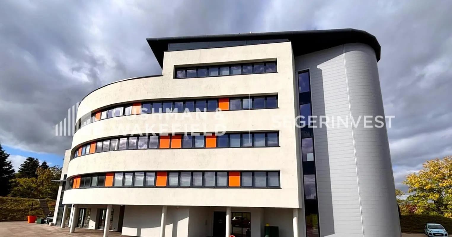 Bureau dans Dijon à louer Photo principale– Image 1 sur 17