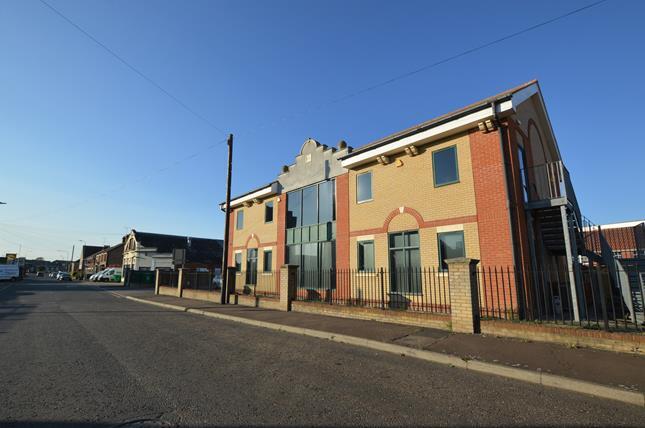 Station Rd, Maldon à louer - Photo de l’immeuble – Image 2 sur 2