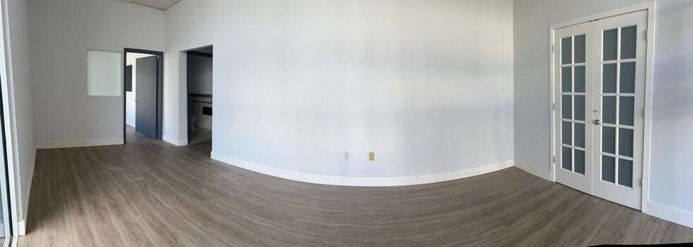 7620 NW 25th St, Miami, FL à louer - Hall d’entrée – Image 3 sur 27